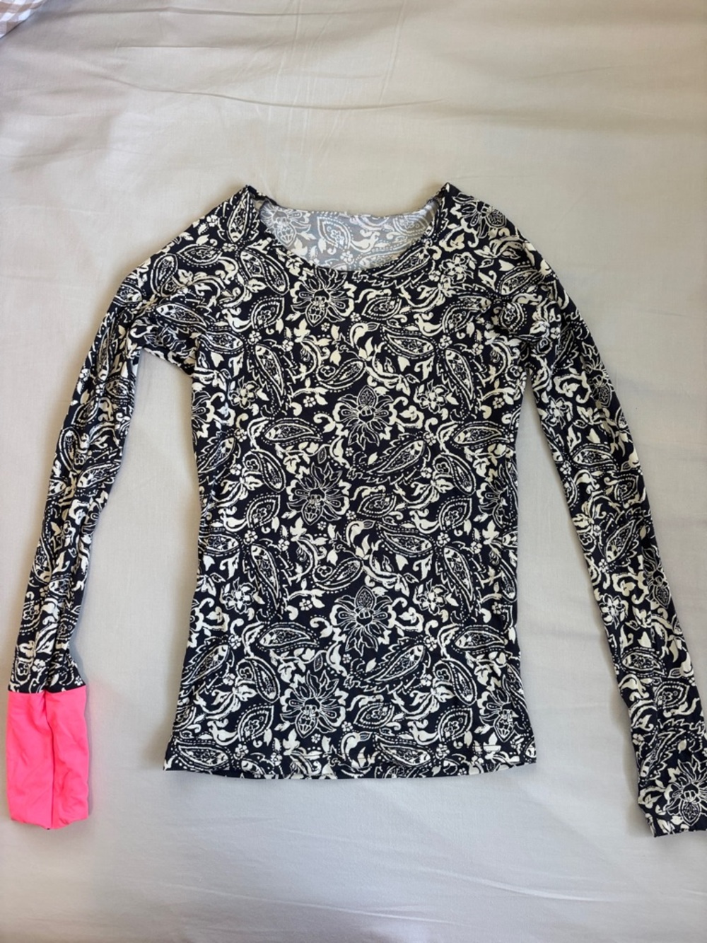 Billabong Black and White Rashguard